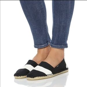 Soludos barca espadrille flats black cream stripe size 6